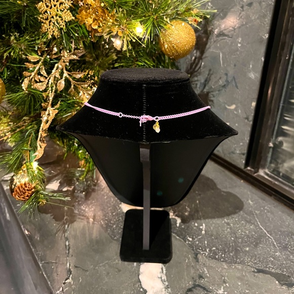 Flower Necklace - Picture 2 of 4